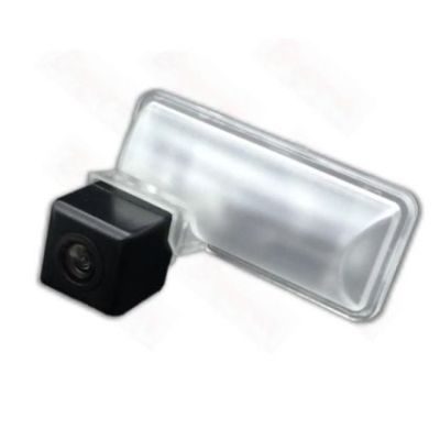 Camera video auto dedicata pentru mersul cu spatele compatibila cu Subaru Forester deschidere 120 de grade instalare la becul d